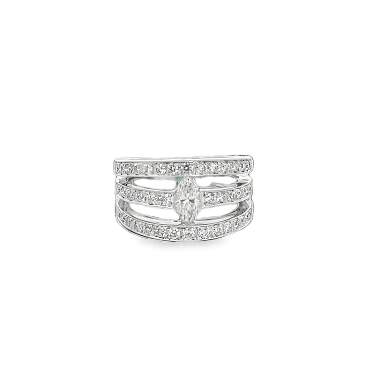 Sophisticated Diamond Ring