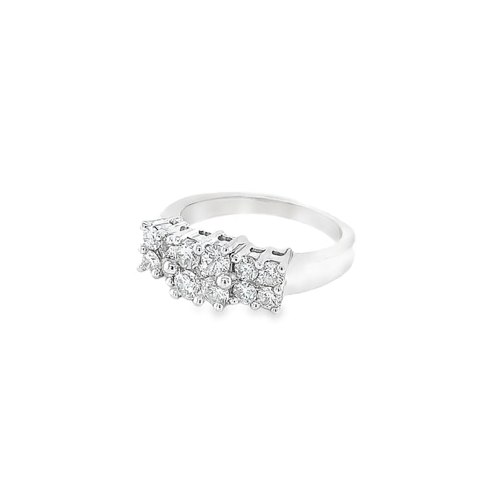 Elegant White Gold Diamond Ring